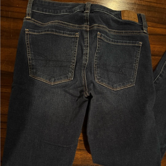 American Eagle Outfitters Dark Wash Skinny Jeans - Picture 2 of 3